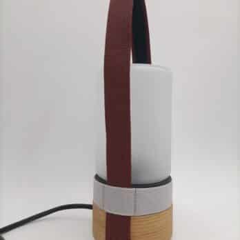 Lampe MBB produite par Roger Pradier et désigné par Thibaud Klepper designer français